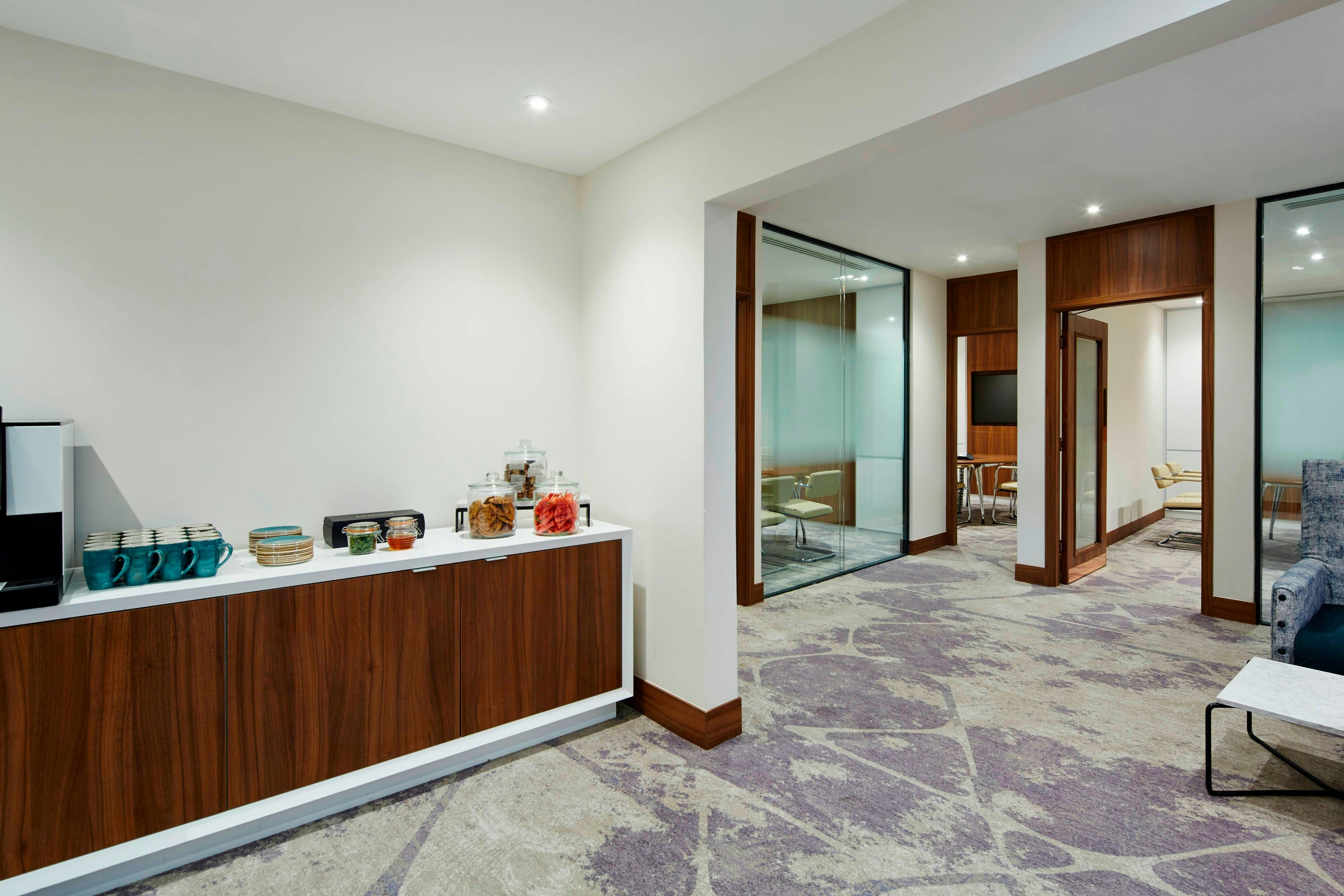 London Heathrow Marriott Hotel 3/66