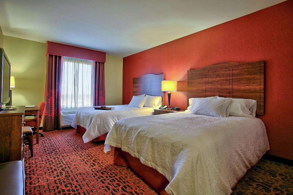 Hampton Inn And Suites Scottsdale Riverwalk 13/41