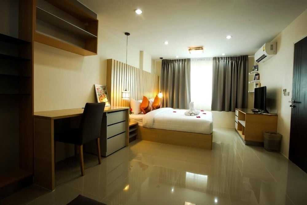 Patt Serviced Apartments 12/34