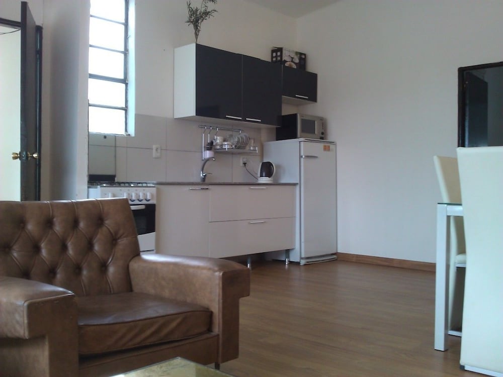 Montevideo Chic Boutique Hostel 18/26