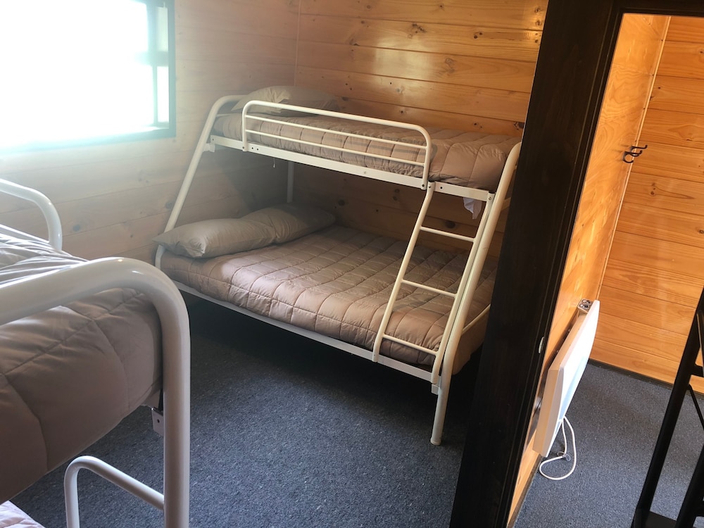 Greymouth Seaside Top 10 Holiday Park 38/71