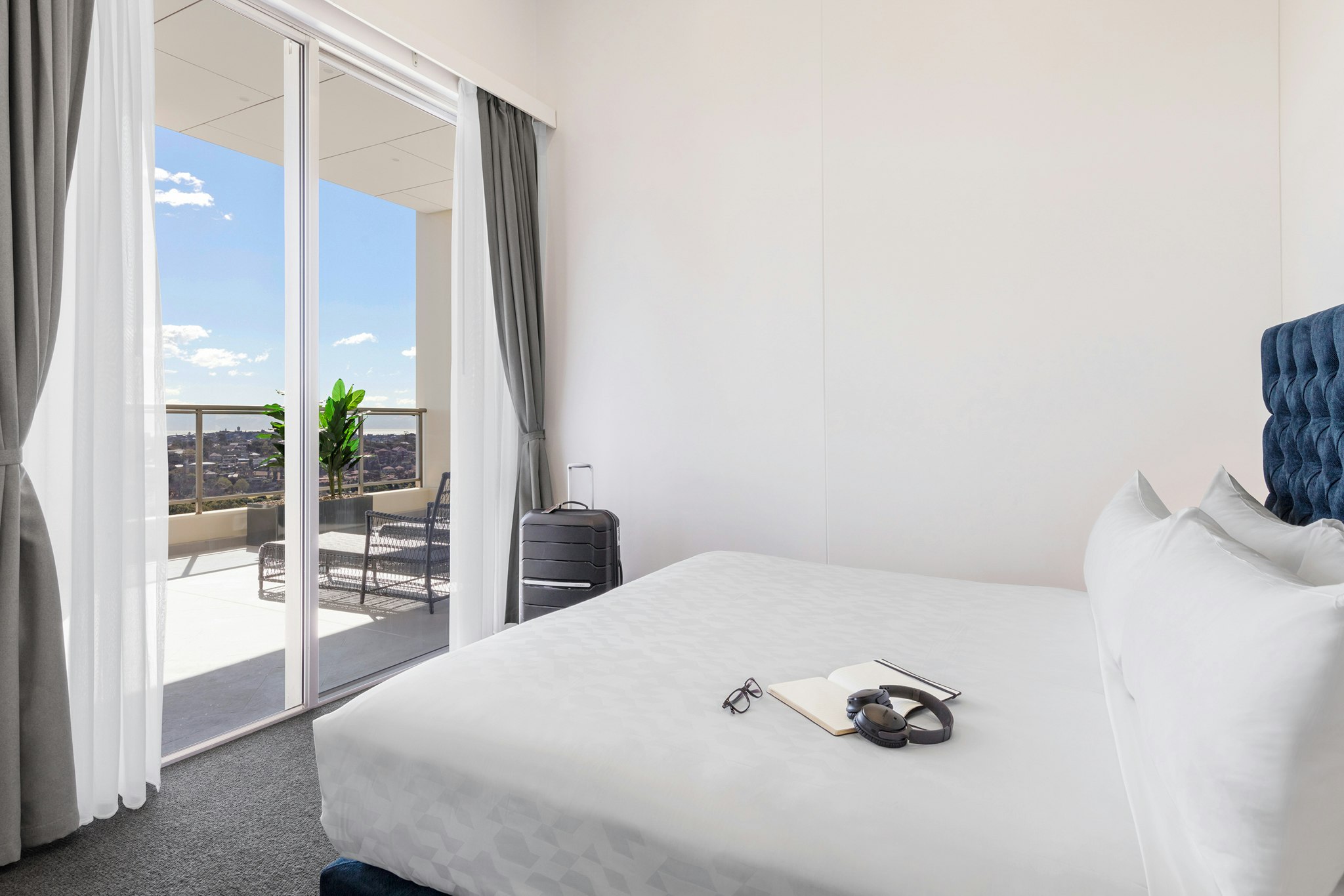 Meriton Suites Bondi Junction 12/50