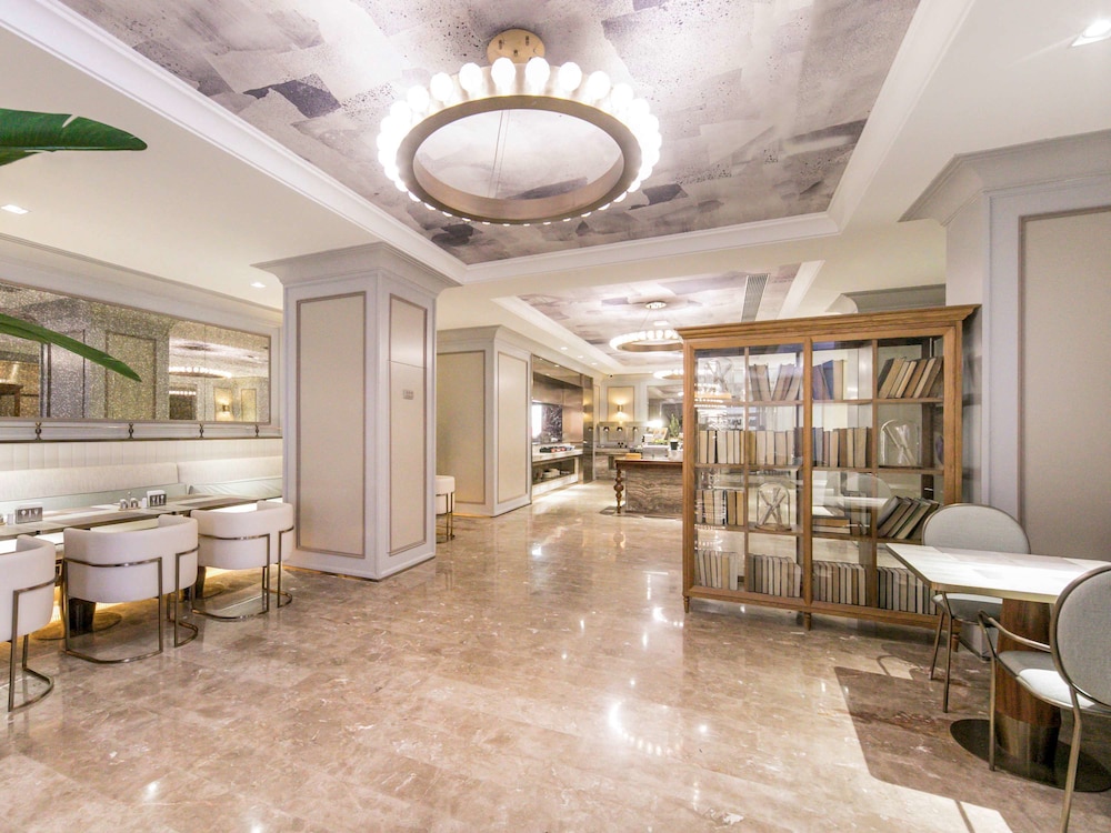 Mercure Xian Downtown 56/71