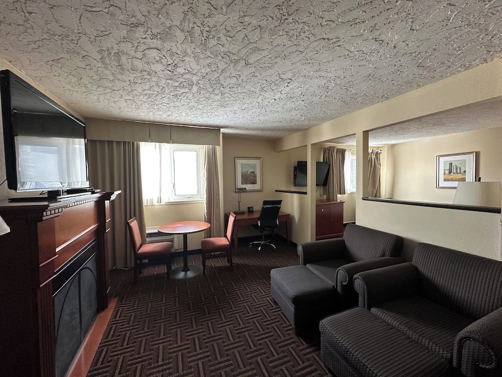 Wyndham Garden Medicine Hat Conference Center 33/46