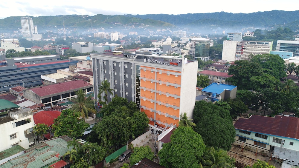 Cebu Uncle Tom's Cabin Hotel in CEBU