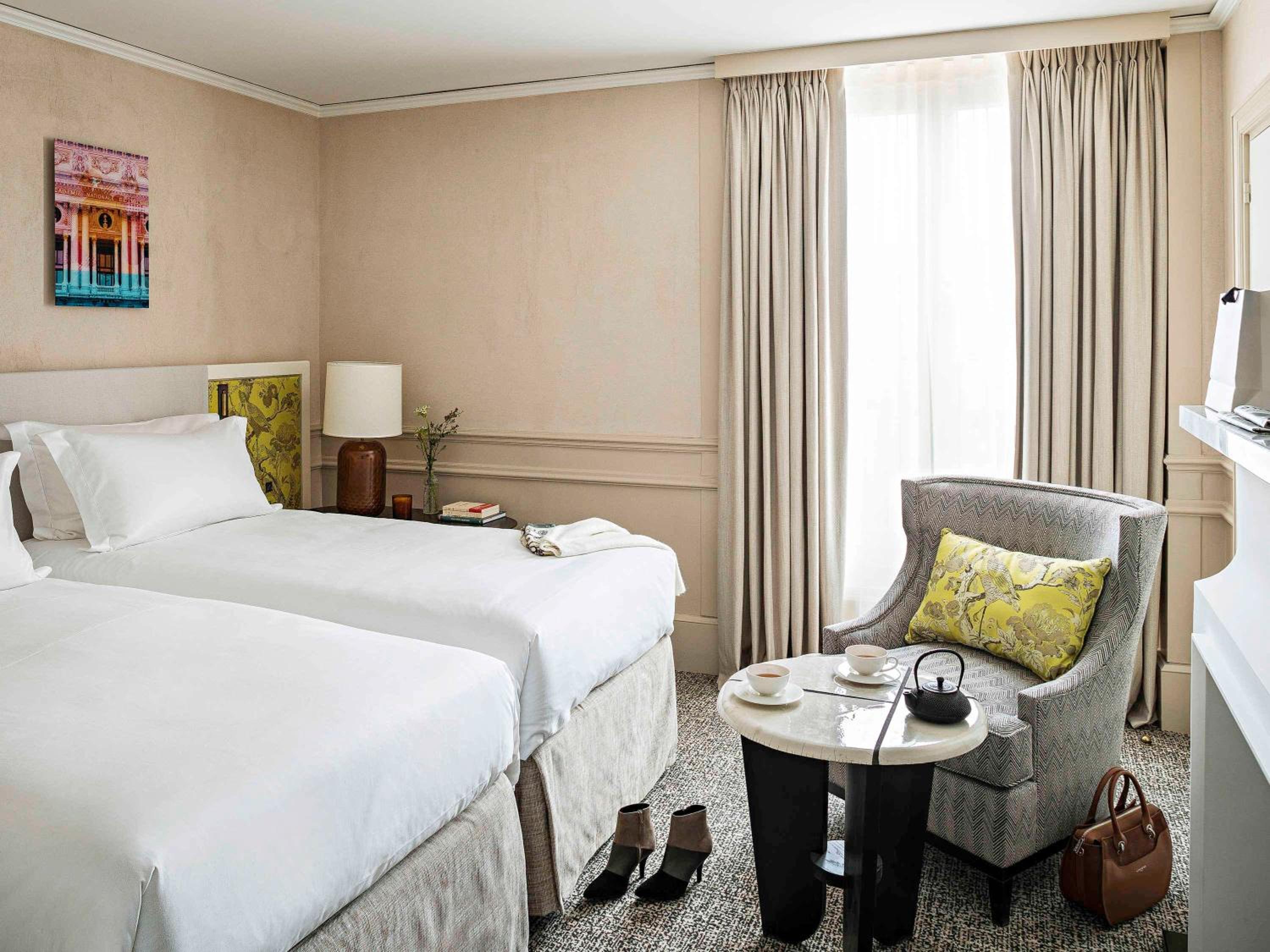 Premium, Luxury, Single, Twin Beds, Street or Courtyard View, Sofitel Le Scribe Paris Opera 3/7