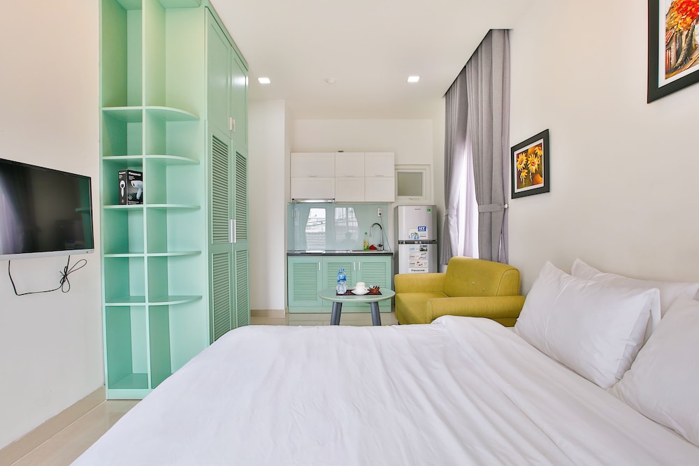 Sunflower Boutique Studio Apartment 9/44