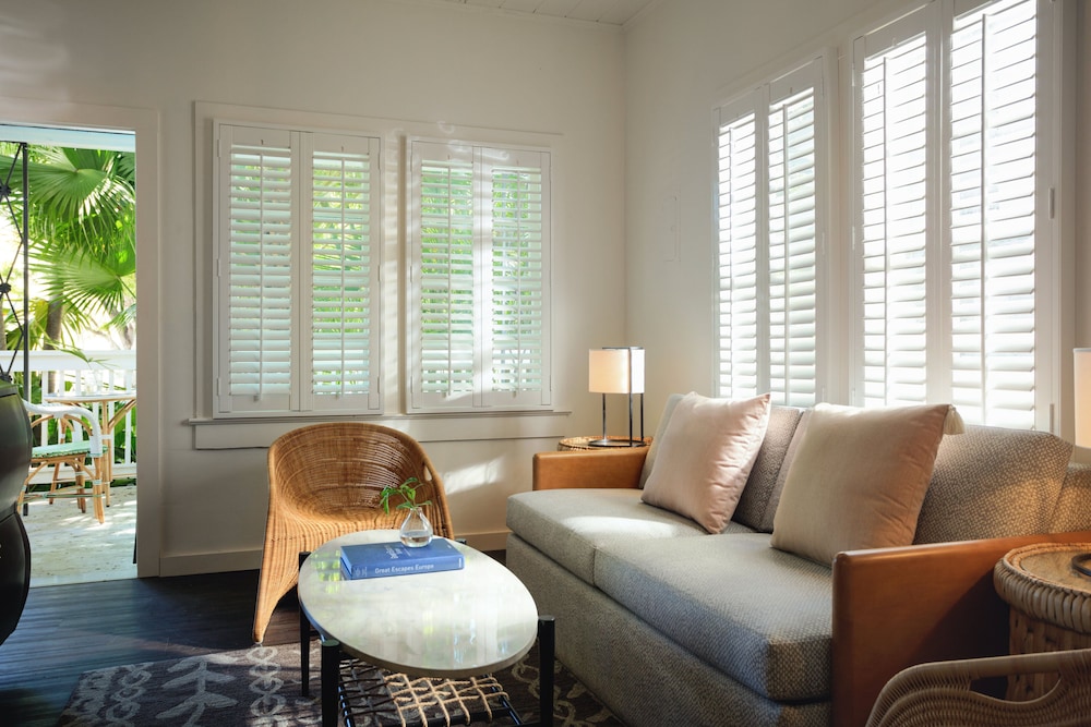 Lighthouse Hotel - Key West Historic Inns 44/59