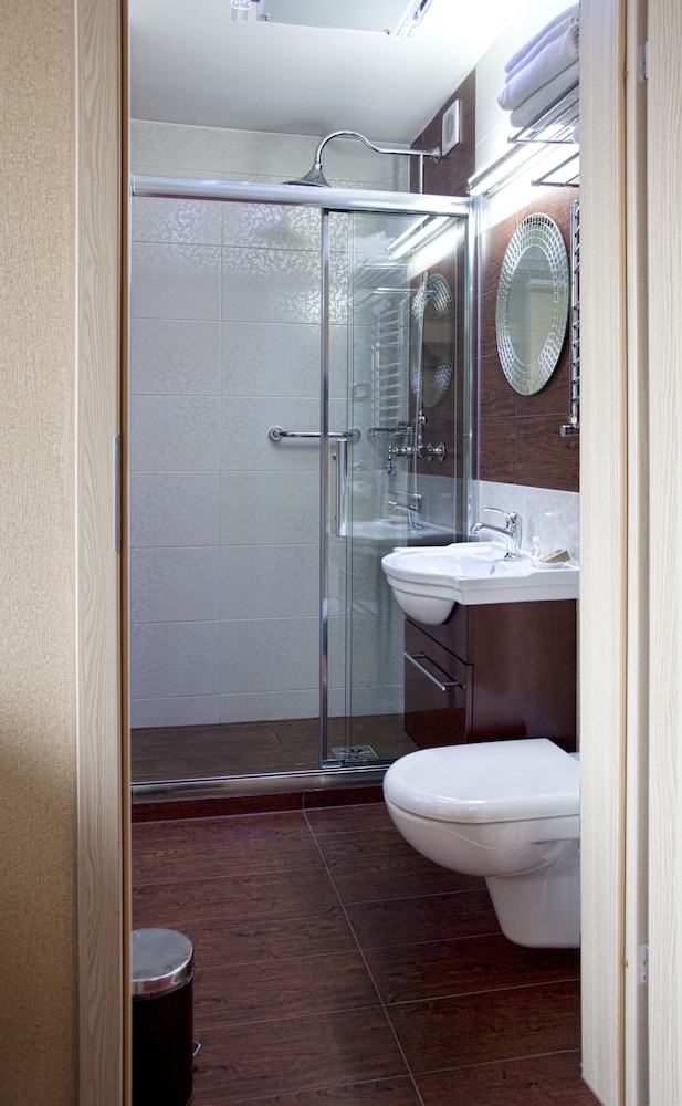 M Hotel Sosnowiec 40/43