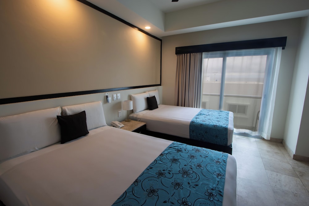 غرفة قياسية بسريرين مزدوجين، Coral Island Hotel and Spa 9/10