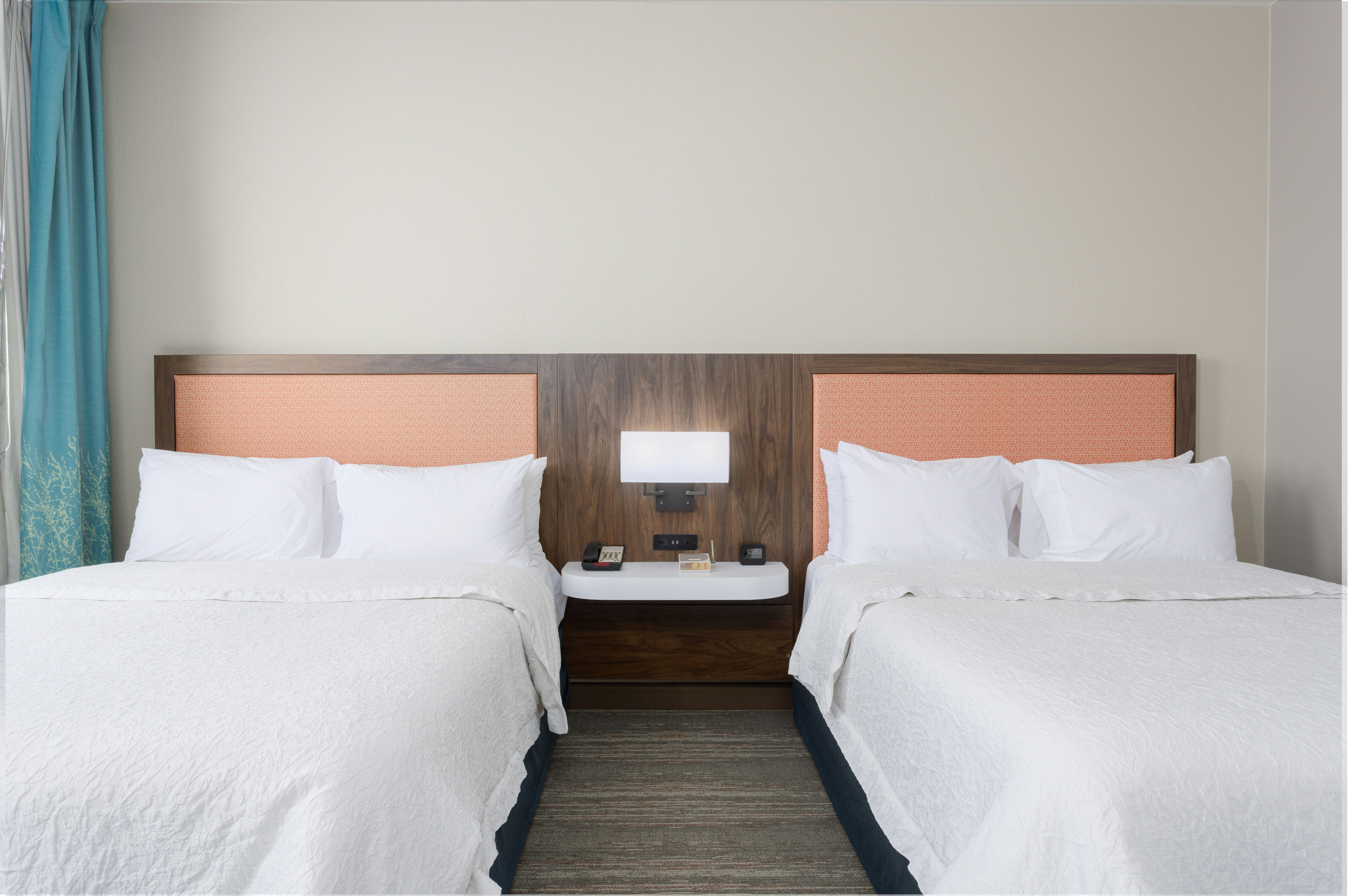 Studio, 2 Queen Beds, Accessible