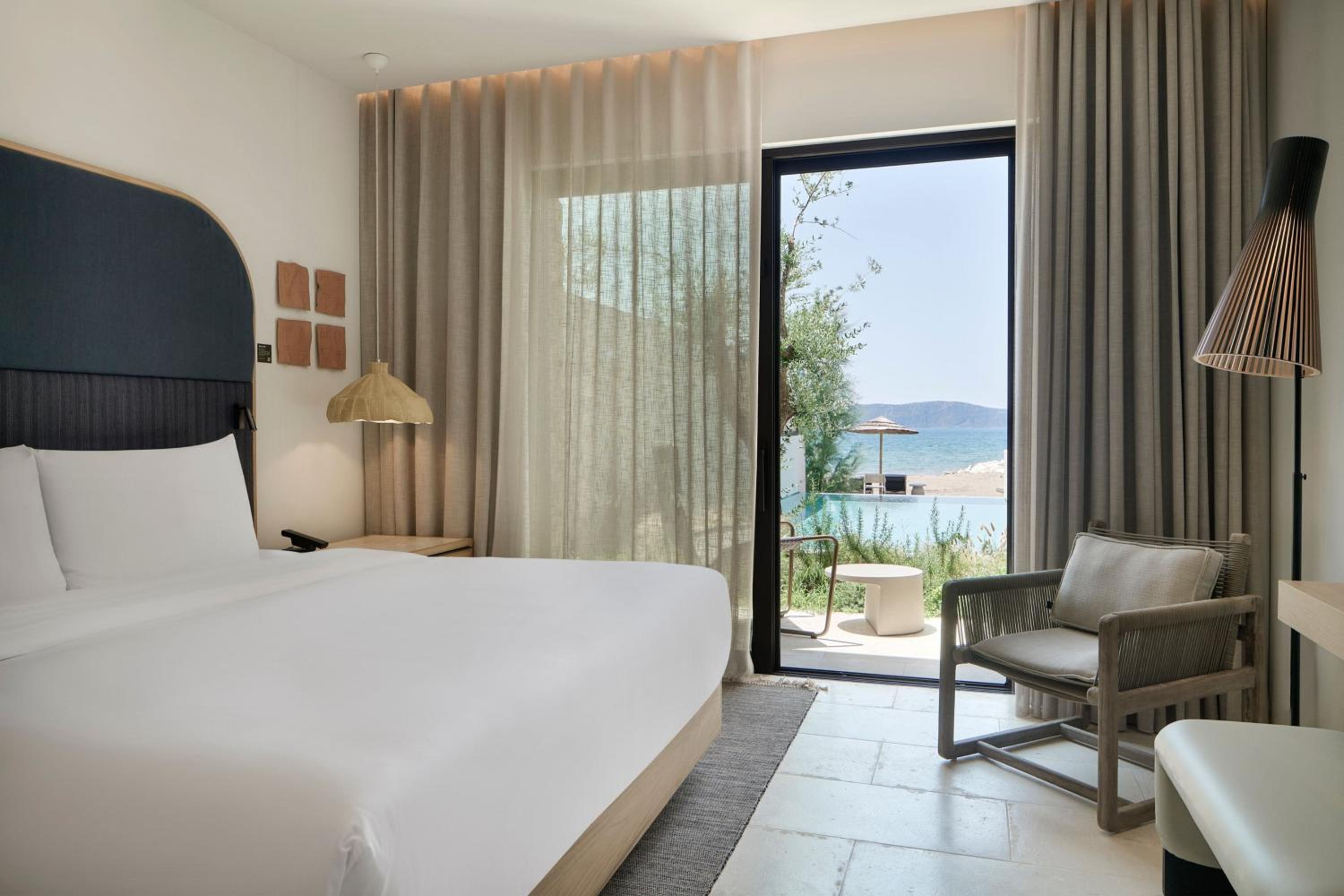 Escape, Infinity, Suite, Double Bed, Beach Front