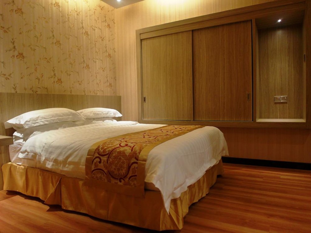 Mandarin Hotel 22/36