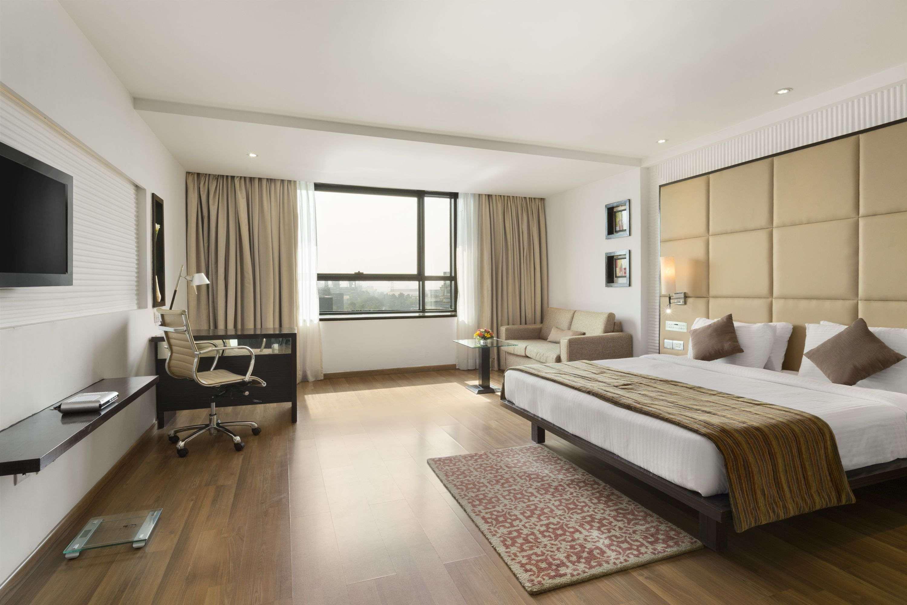 Room, King Bed