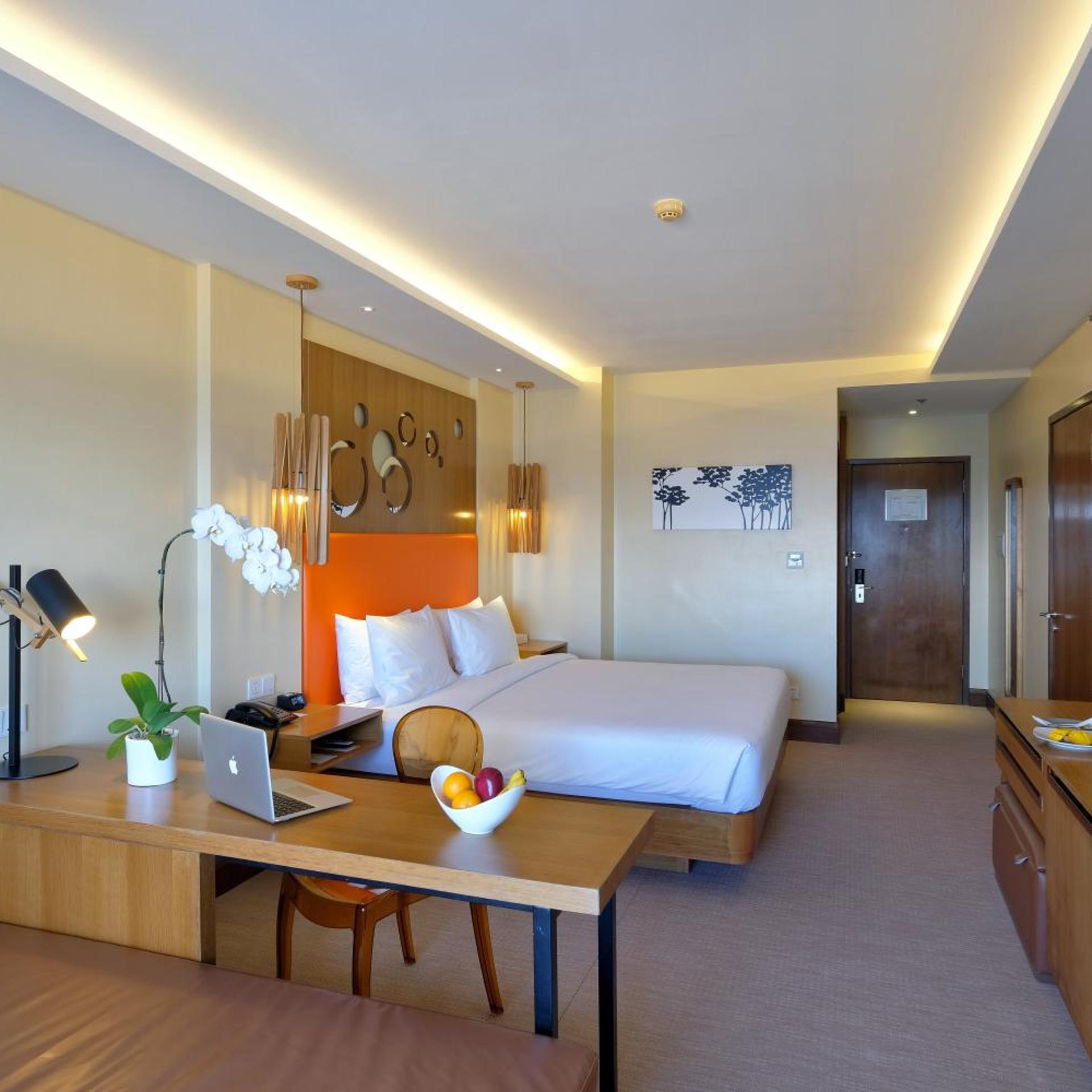 Be Classy, Suite, King Bed