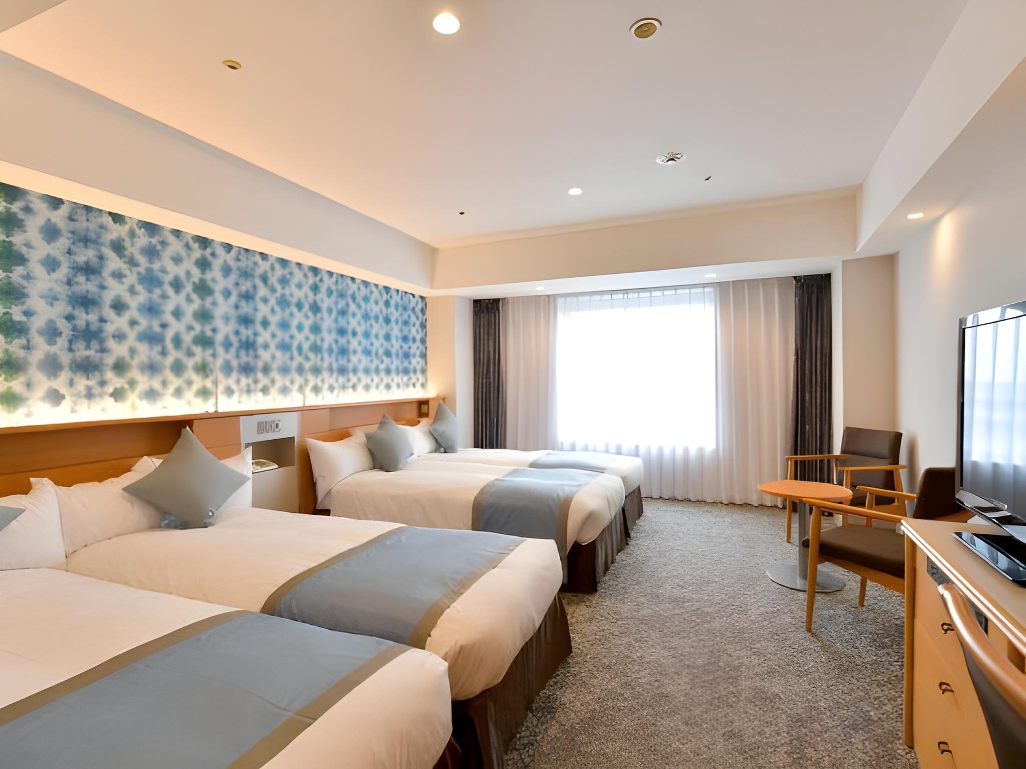 Hollywood, Quadruple, 4 Beds, West Wing