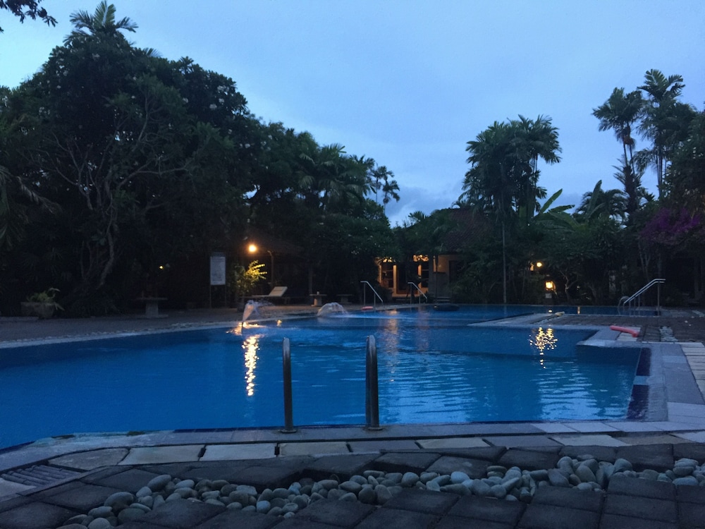 BUMI AYU BUNGALOWS 52/66