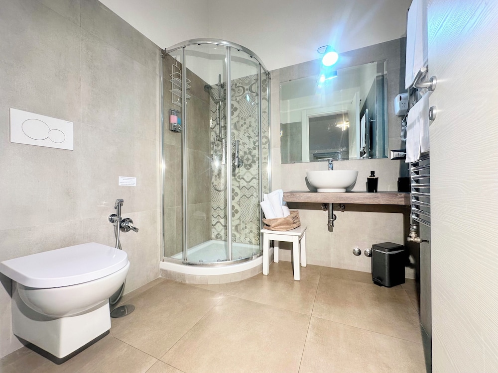 Il Borghetto Guest House 50/50