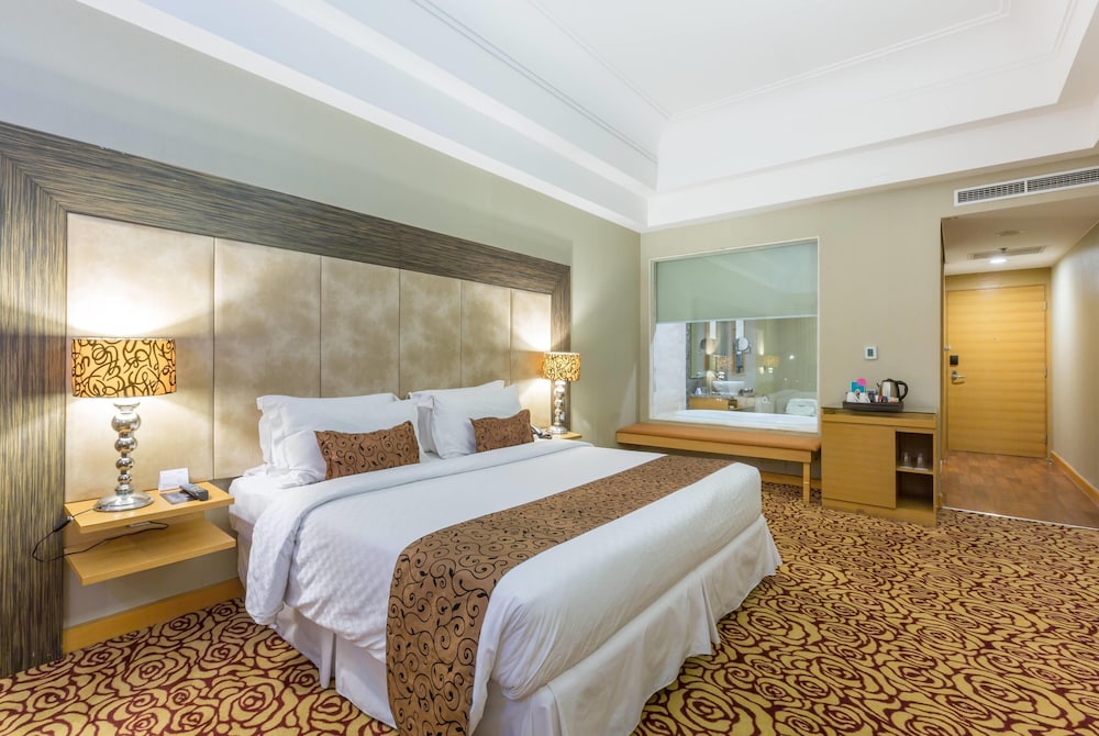 Deluxe King, Wyndham Surabaya City Centre 9/10
