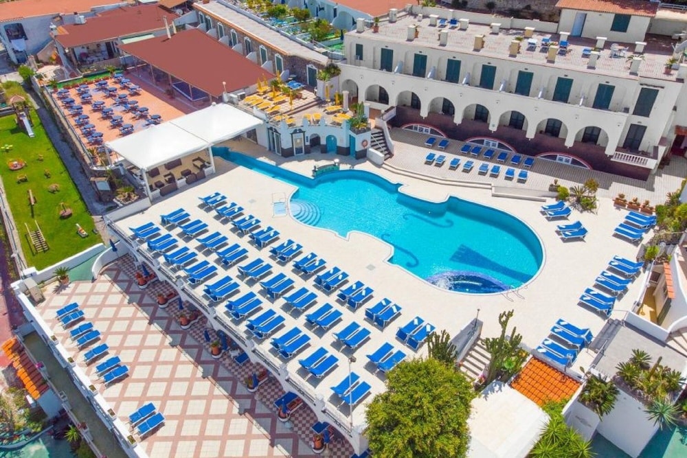 HOTEL TERME PRESIDENT 3/50