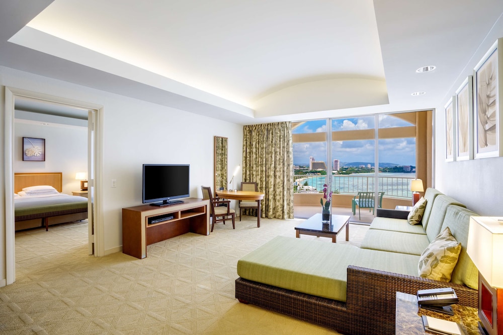 Hyatt Regency Guam 60/81