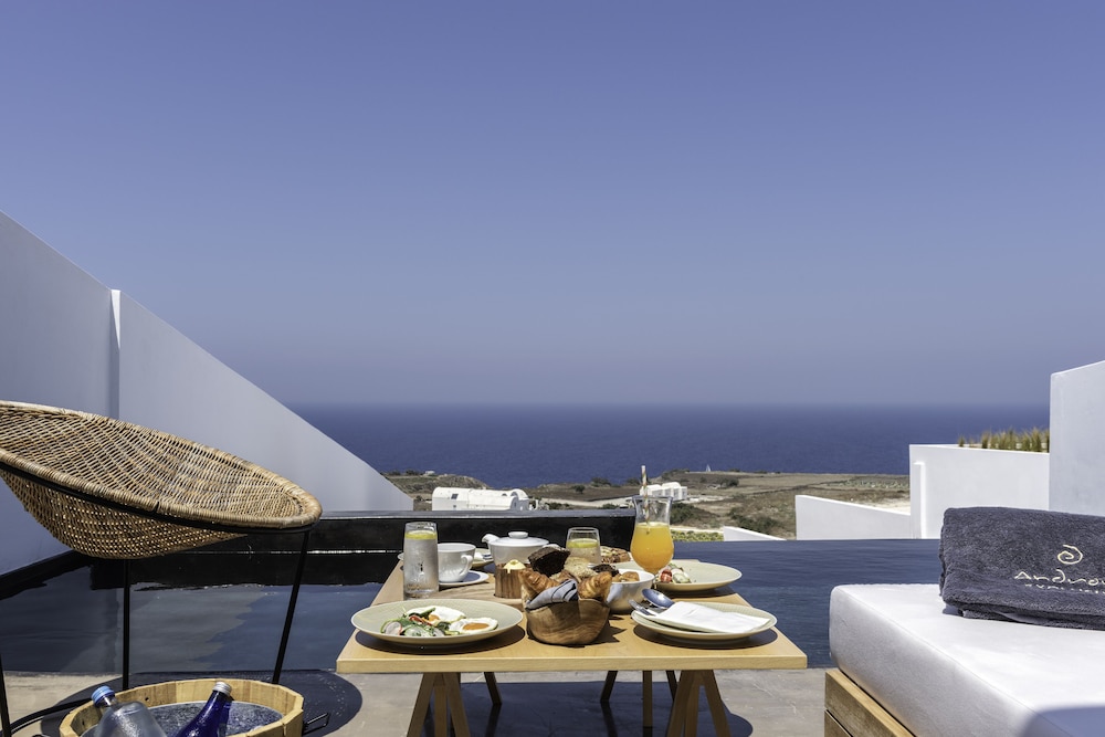 Andronis Arcadia Hotel 67/80