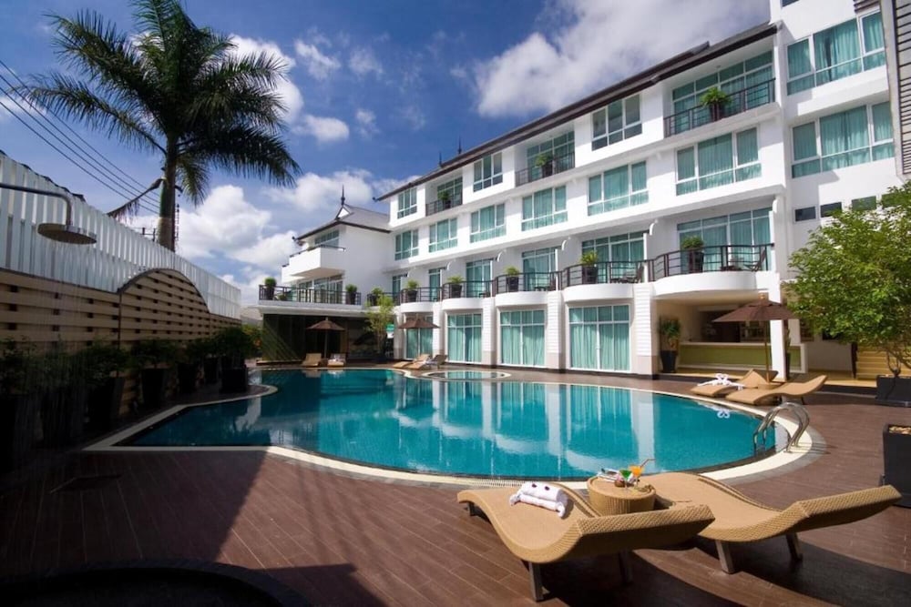 A Te Chumphon Hotel 6/70