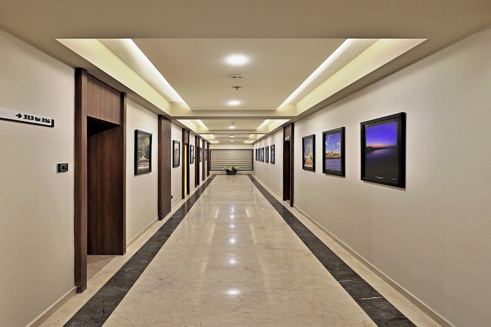 Vits Devbhumi Hotel 6/50