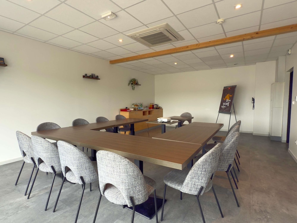 Ibis Dijon Sud 53/63