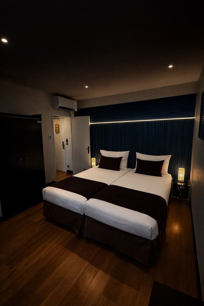 Hotel Pax Opera 18/63