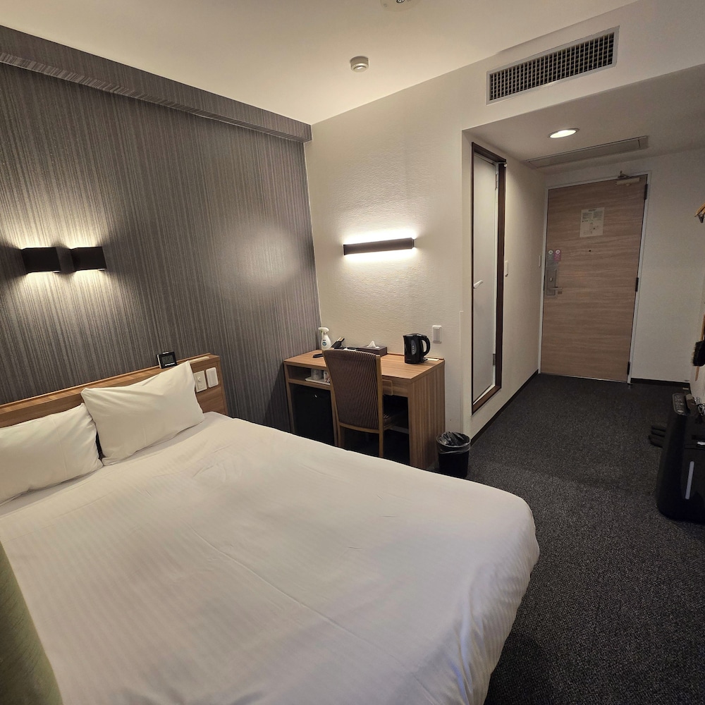 Ueno First City Hotel 25/50