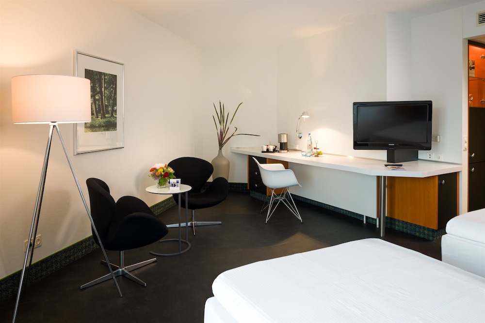 Dorint Kongresshotel Dusseldorf / Neuss 37/44