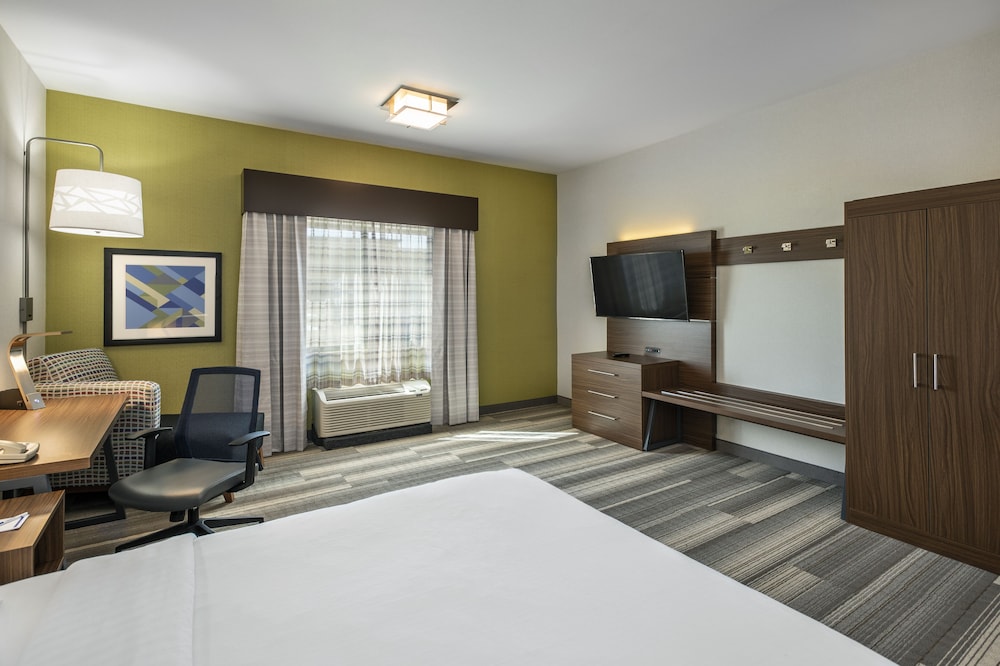 Holiday Inn Express Hotel Suites Medicine Hat Transcanada Hwy 50/75