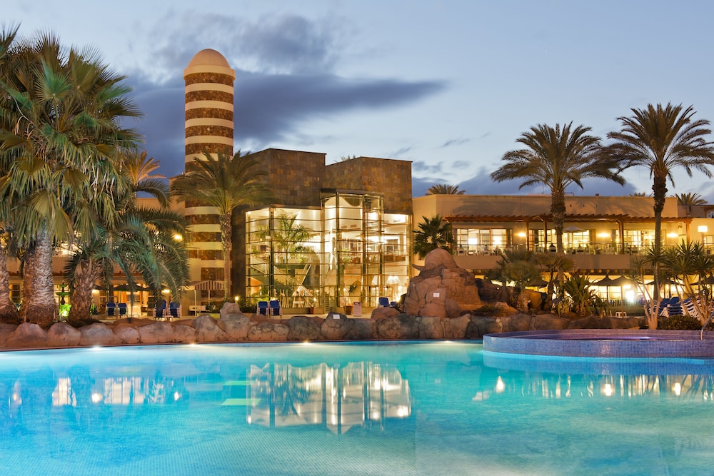 Elba Carlota Beach & Convention Resort 7/72