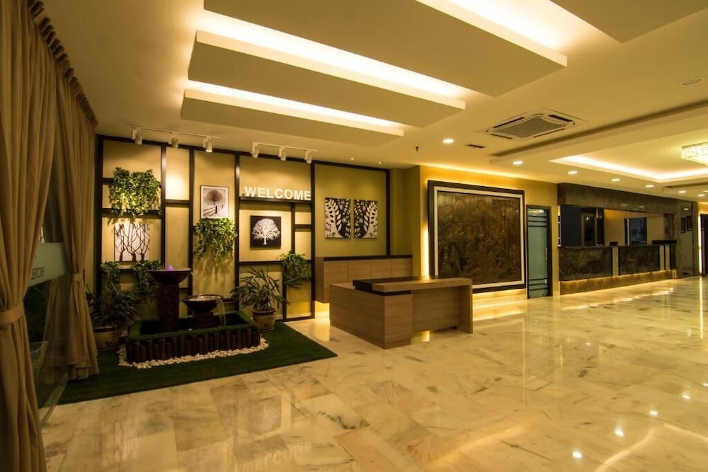 Hotel Anika 3/32