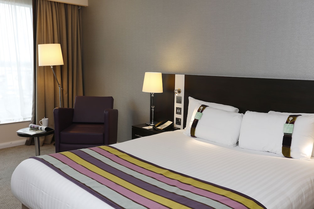 Holiday Inn Southend 19/77