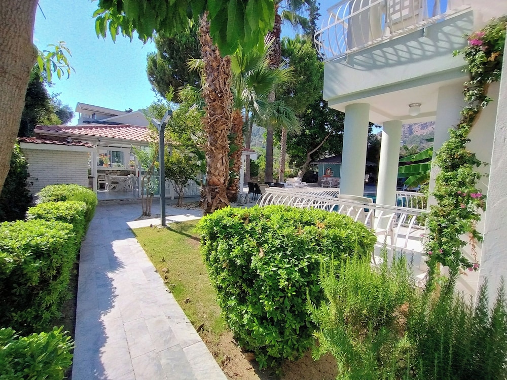 Selya Apart Hotel 43/50