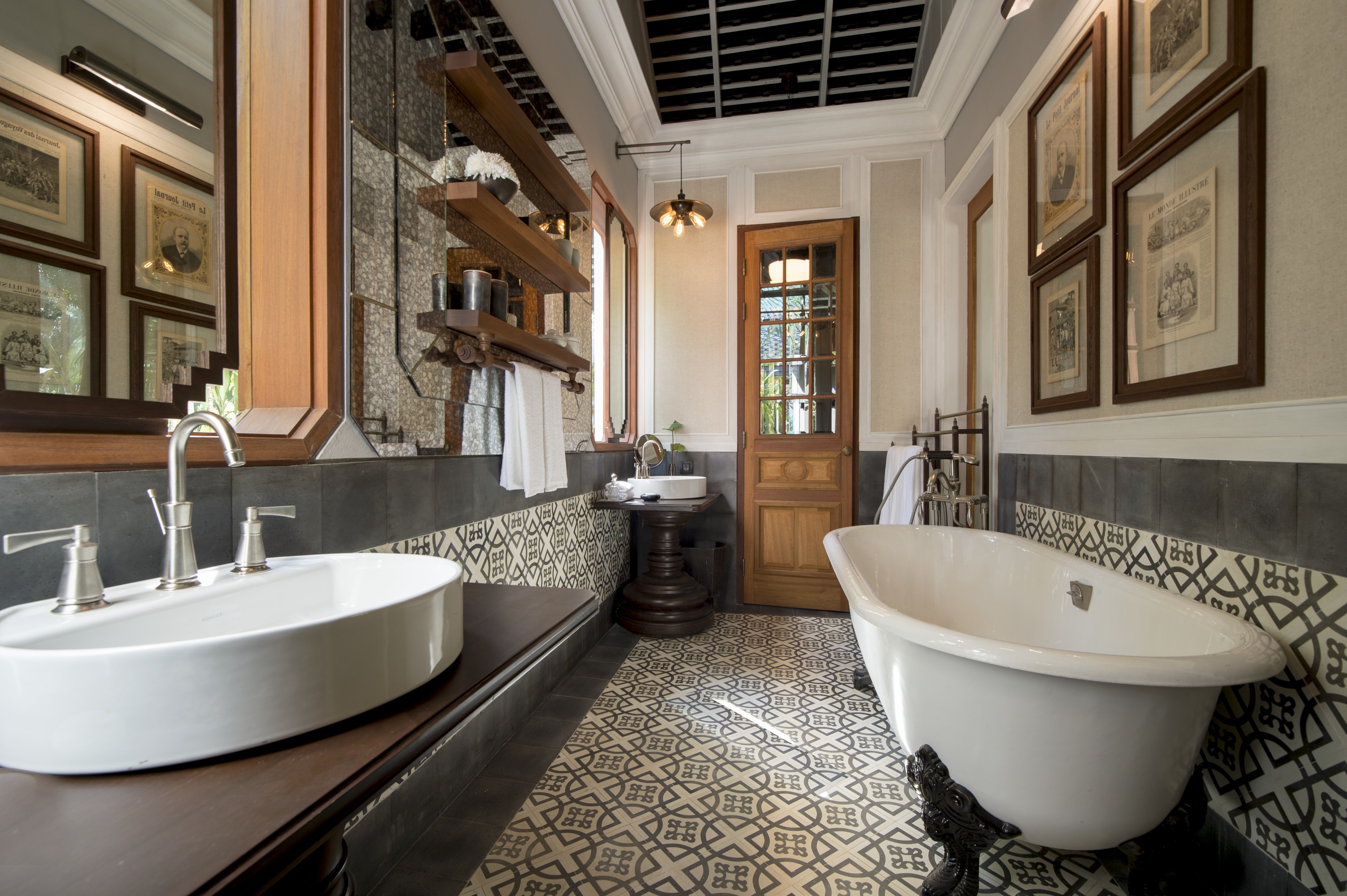 Rosewood Luang Prabang 76/77