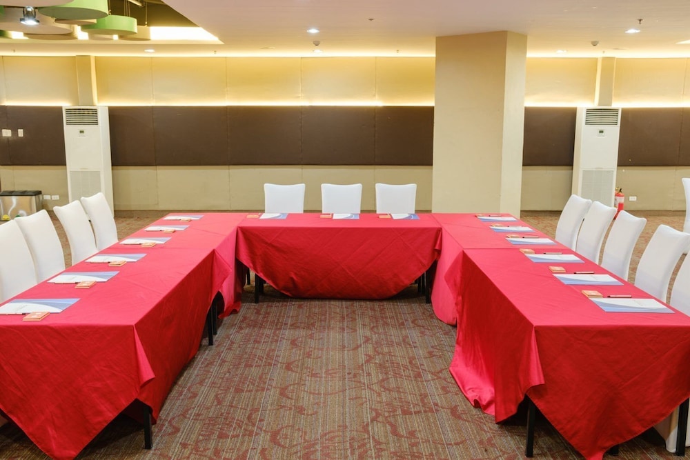 Go Hotels Lanang - Davao 44/46