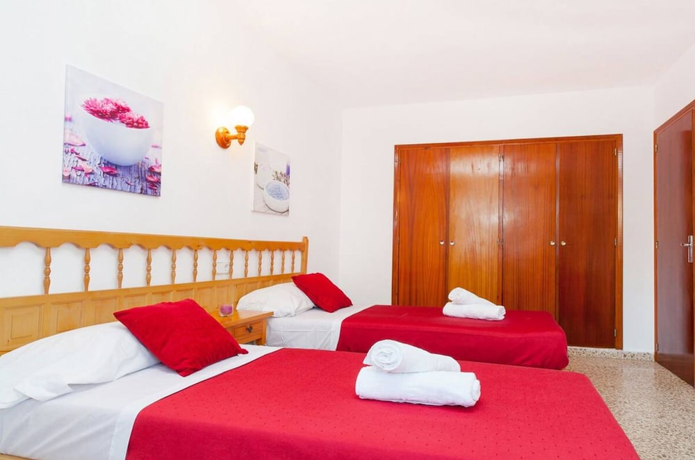 Apartamentos Puet 6/45