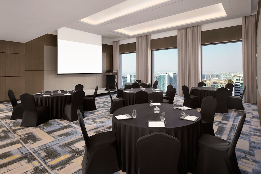 Four Points by Sheraton Suwon 38/49