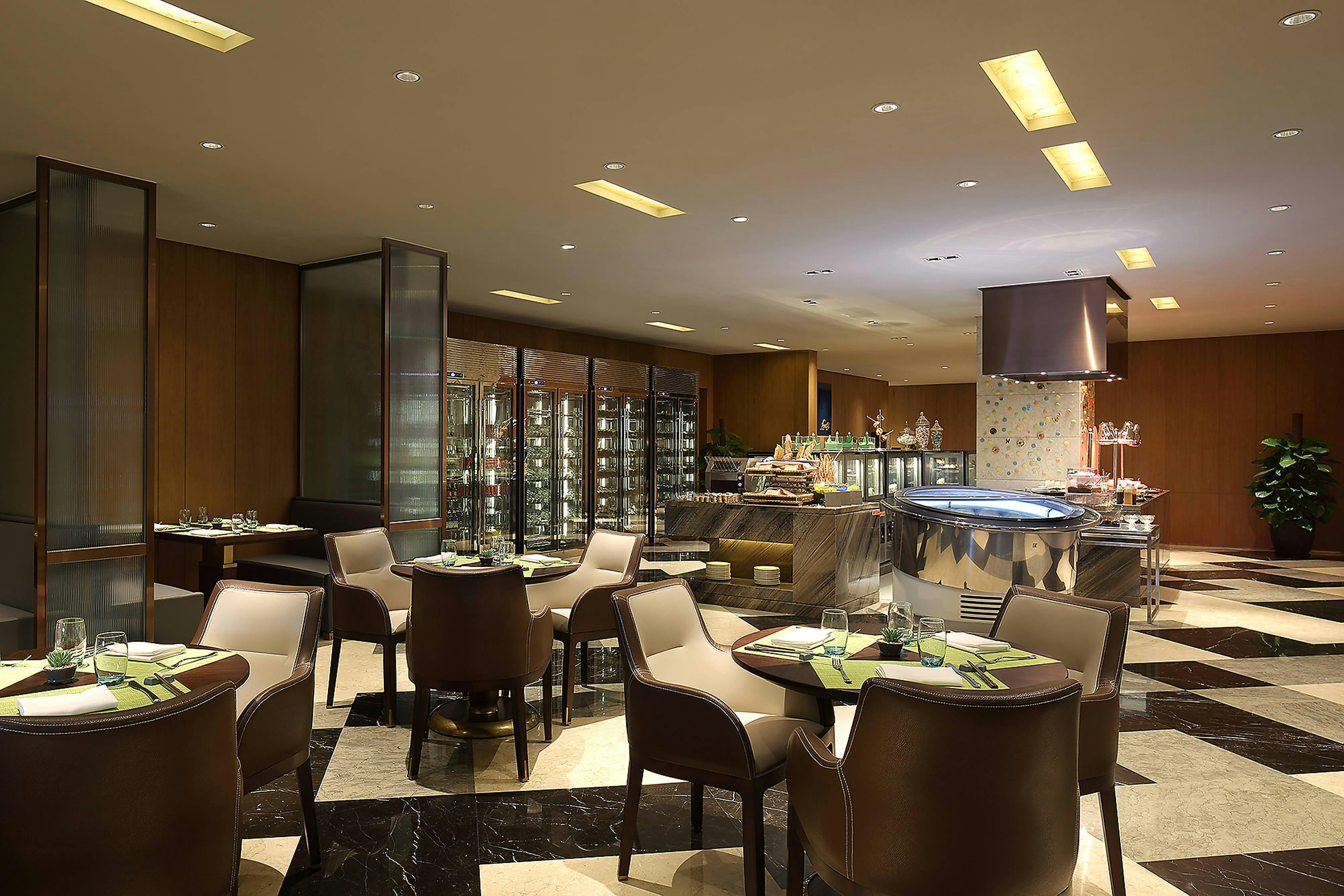 Sheraton Grand Hangzhou Binjiang Hotel 37/55