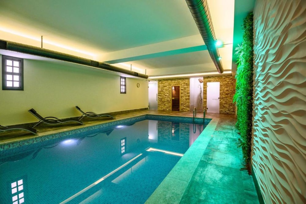 Nacho By One Hotels 26/48