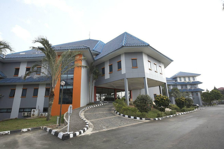 Grand Elty Singgasana 2/6