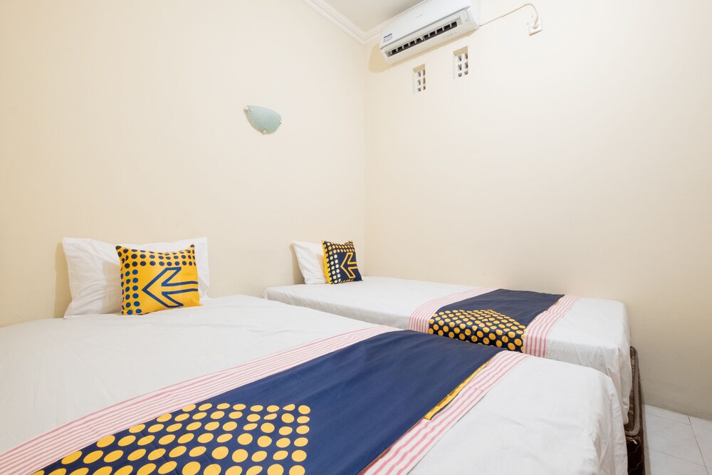 SPOT ON 2419 Rumah Nugraha Hotel Syariah 13/45