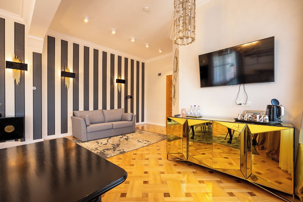 Hotel Casa Cranta 30/50