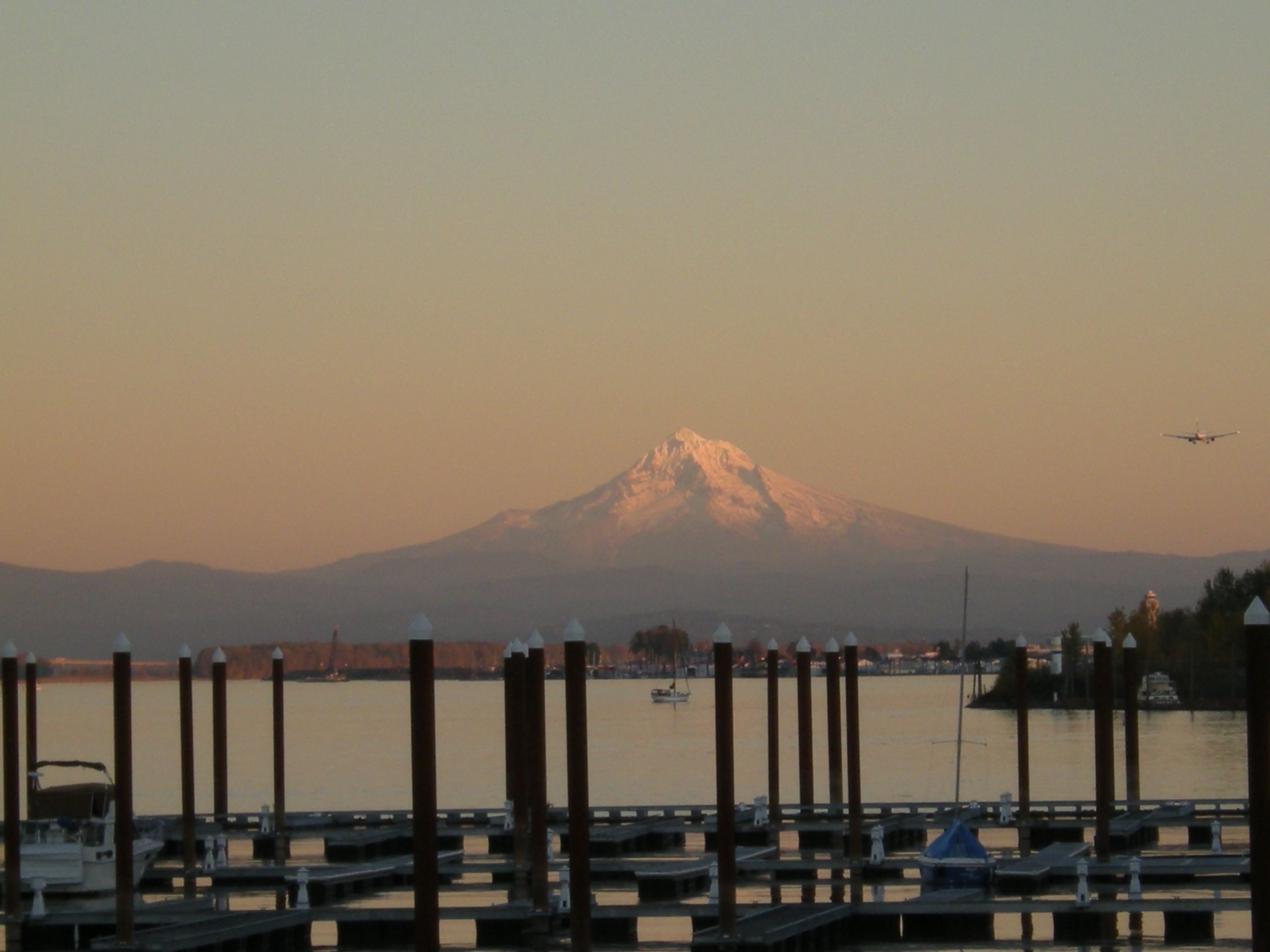 Holiday Inn Portland Columbia Riverfront An Ihg Hotel 46/53