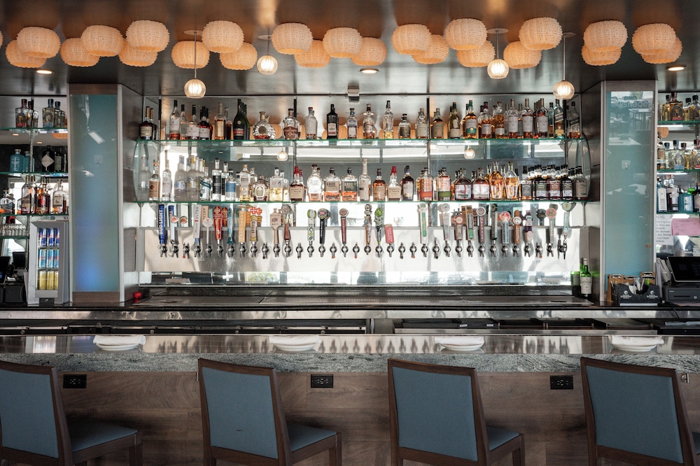 Shade Hotel Redondo Beach 28/44