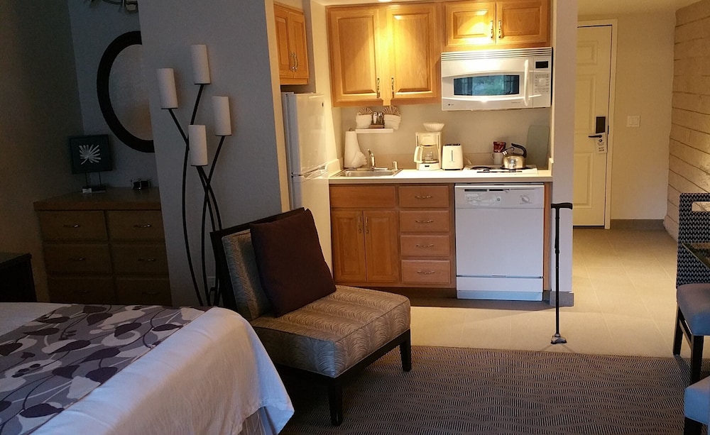 Getaways At Palm Springs Tennis Club 21/50