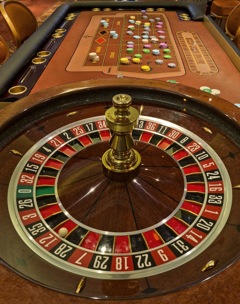 Avani Windhoek Hotel And Casino 6/74